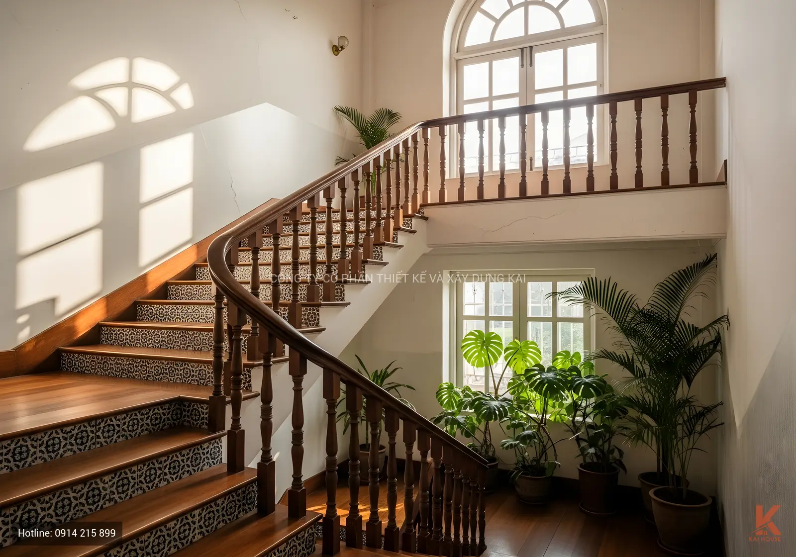 G&oacute;c chụp cầu thang.